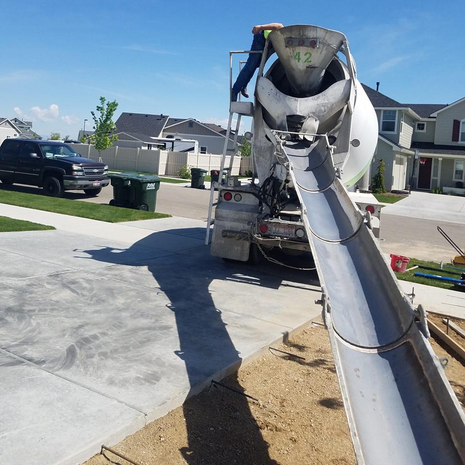 Premier Concrete of Idaho, LLC Logo